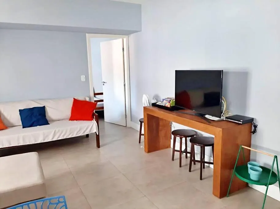 Apartamento charmoso no centro de Ubatuba-1